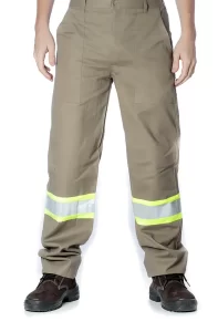 Calça de brim com faixa refletiva