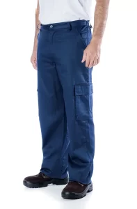 Calça de brim com meio elástico e zíper